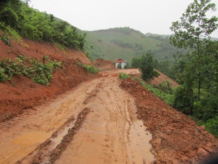 Khủng khiếp một con đường - 2