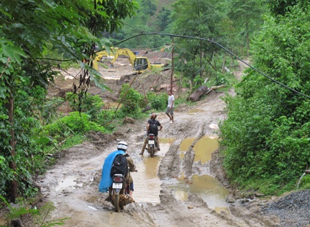 Khủng khiếp một con đường - 8