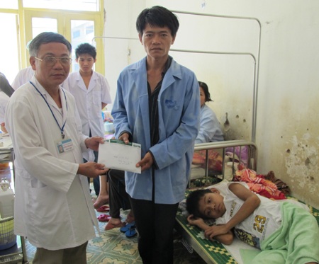 Hơn 50 triệu đồng đến với cháu Lữ Phò Chư - 1