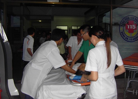 Bệnh nhân bức xúc, bệnh viện và cơ quan bảo hiểm kêu khó - 1