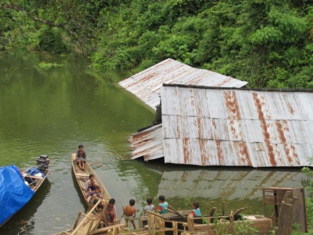 Thủy điện tích nước gây ngập trường học: Lỗi tại nhà tư vấn thiết kế! - 1