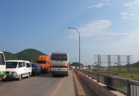 Tai nạn kinh hoàng, 2 người chết tại chỗ - 5