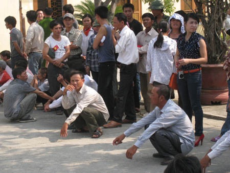 322 phạm nhân hạnh phúc ngày trở về - 6