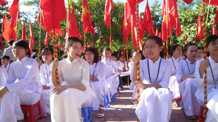 Chủ tịch nước dự khai giảng ở ngôi trường giàu thành tích xứ Nghệ  - 14