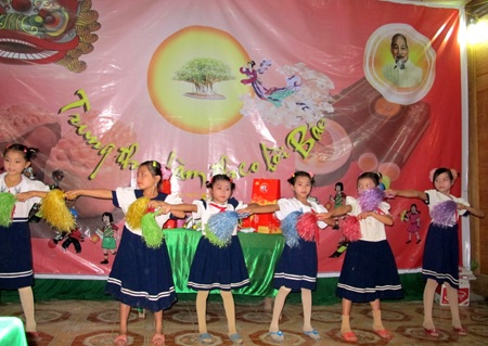 Tết Trung thu đầu tiên ở thung lũng Huồi Hỷ - 14