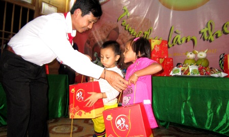 Tết Trung thu đầu tiên ở thung lũng Huồi Hỷ - 3