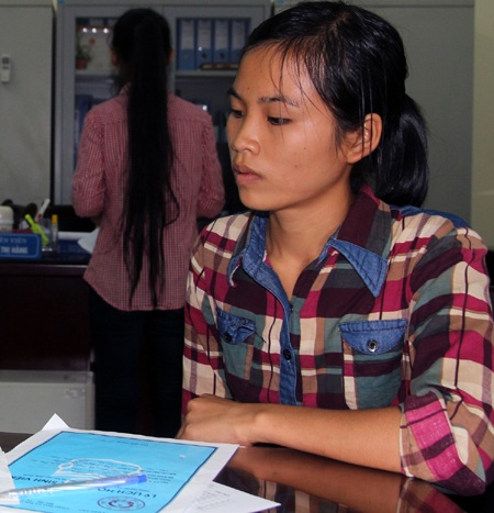 Nữ sinh nghèo xóm vạn chài đã được nhập học