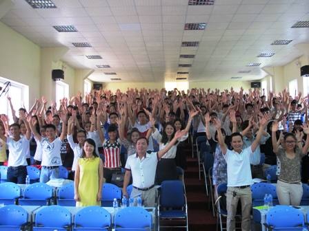 Hội thảo tổ chức triển lãm thông tin du học ở các nước cho các bạn học sinh, sinh viên tham khảo.