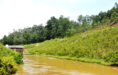 Mái kênh, nơi xẩy ra vụ lở đất khiến 98 thanh niên thiệt mạng.