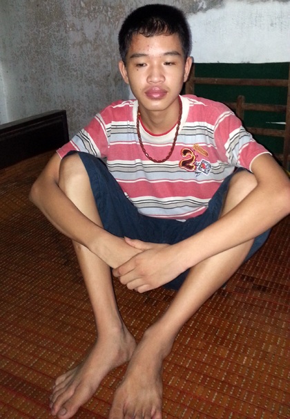 Những đứa con gái của anh Khương chỉ biết ăn, nằm một chỗ và la hét suốt ngày.