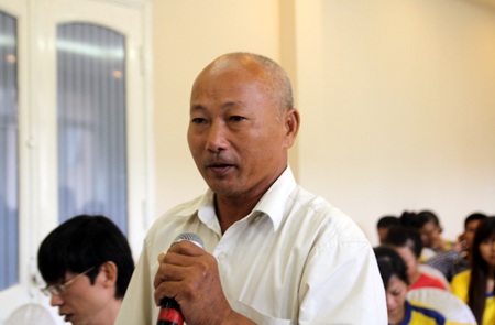 Lưu luyến buổi chia tay Công Vinh - 7 Bố Trọng Hoàng gửi lời chúc tới Công Vinh trước khi sang Nhật.