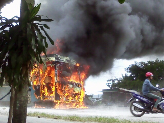 Viện Khoa học hình sự khám nghiệm xe khách cháy