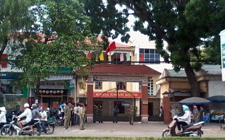 BVĐK TP Vinh - nơi xảy ra sự việc đau lòng khi hai mẹ con chị Vinh chết.