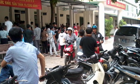 Hai mẹ con thai phụ tử vong sau khi uống thuốc chờ sinh - 2 BVĐK TP Vinh - nơi xảy ra sự việc đau lòng khi hai mẹ con chị Vinh chết.