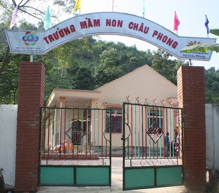 Phụ huynh “tố” trường mầm non thu, chi thiếu minh bạch - 1 Trường Mầm non Châu Phong (huyện Quỳ Châu, Nghệ An).