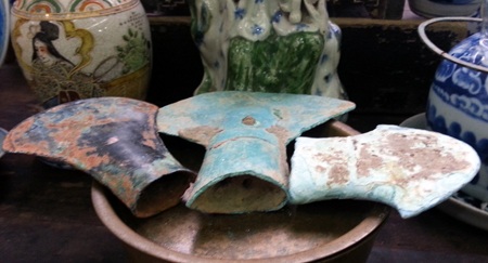 Những đồng tiền Việt Nam xưa cũng được trưng bày tại triển lãm.