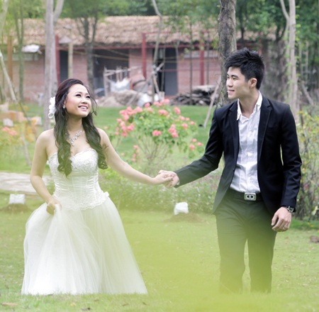 Sự tham gia của quán quân giọng hát việt 2012 Hương Tràm.