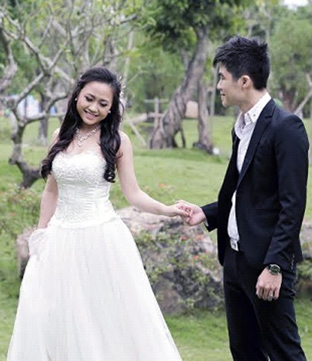 Sự tham gia của quán quân giọng hát việt 2012 Hương Tràm.