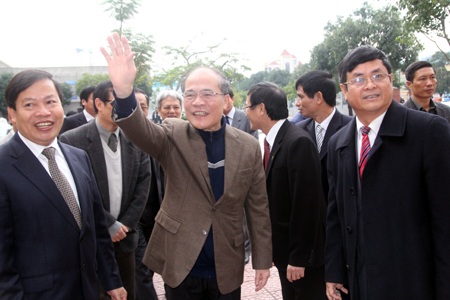 Đại học Vinh gắn nhiệm vụ đào tạo với sự phát triển của tỉnh và khu vực