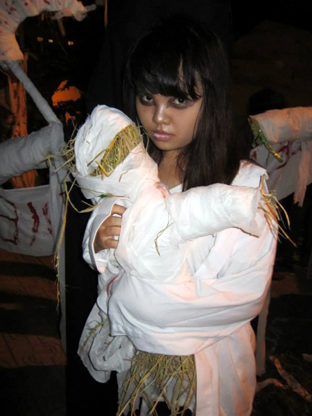 Những bóng ma lạnh lùng trong đêm linh hồn.