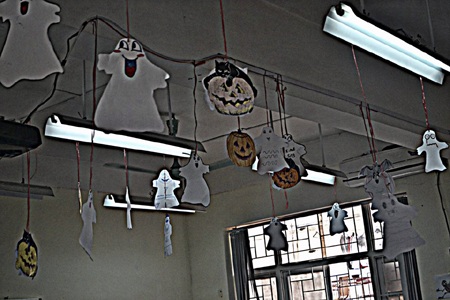 Những bức tranh của các em học sinh 