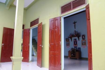 Căn nhà mới của 4 anh em mồ côi.