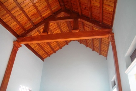 Căn nhà mới của 4 anh em mồ côi.