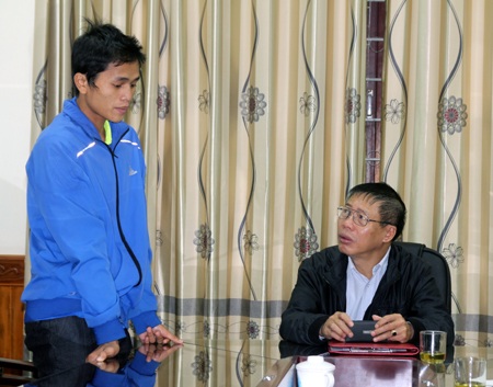 Trường CĐ Sư phạm Nghệ An hỗ trợ sinh viên nghèo về quê ăn Tết