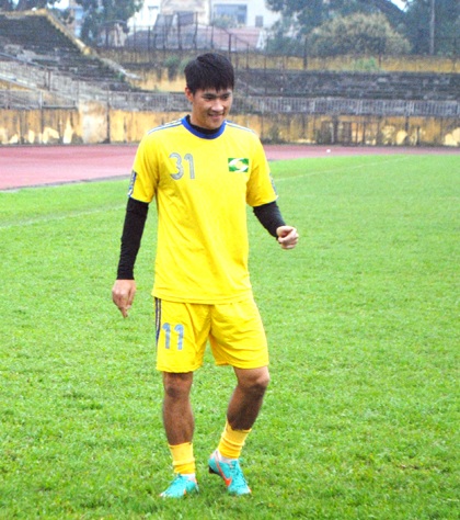 Cùng với Công Vinh, mùa giải 2013, SLNA có 3 ngoại binh Kavin, Hector, Plaza