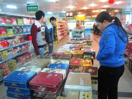 Những hộp Socola luôn là lựa chọn hàng đầu của các bạn trẻ trong ngày lễ tình nhân này.