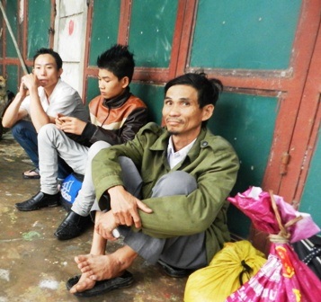 Hàng chục hành khách được 1 phen hú vía.