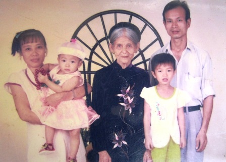 Chỉ đạo khởi tố vụ cán bộ bộ xã ăn chặn tiền chính sách