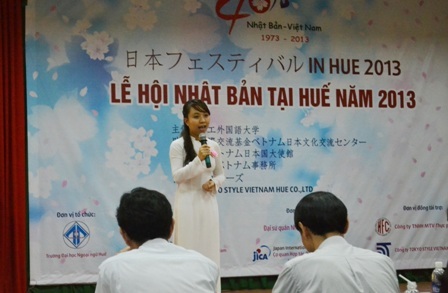 Hấp dẫn Lễ hội Văn hóa Nhật tại Huế - 8 Phần thi hùng biện của các thi sinh.