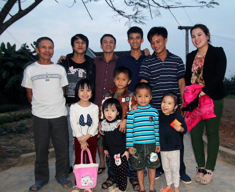 Gia đình là nền tảng của xã hội (Ảnh: Nguyễn Duy).