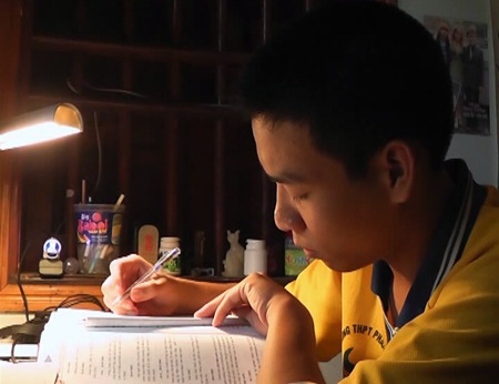 Nguyễn Văn Nam - niềm tự hào quê lúa Yên Thành nói riêng và đất học xứ Nghệ nói chung.