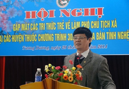 Ông Lê Xuân Đại - PCT UBND tỉnh Nghệ An gặp gỡ, nói chuyện cùng 26 trí thức trẻ