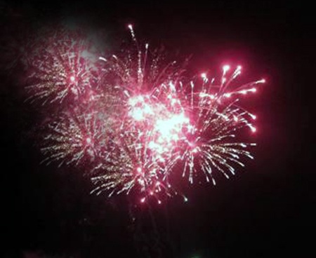 Mãn nhãn đêm pháo hoa. (ảnh Ngọc Tú)