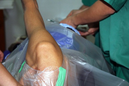 Phẫu thuật thành công mổ nội soi khớp vai đầu tiên ở Nghệ An