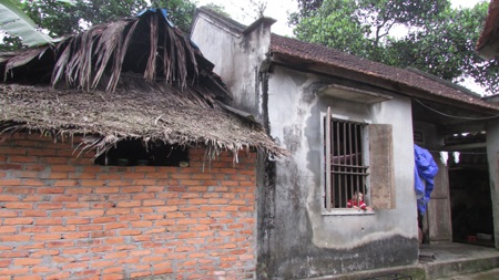 Những ngày trái gió, trở trời, bé Quốc Đại luôn bị 3 căn bệnh dằn vặt càng dữ dội hơn. 