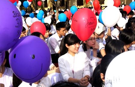 Nhớ mãi cái tuổi học trò, ước mơ sẽ bay cao hơn...