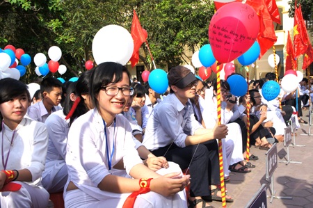 Buổi chia tay đầy lưu luyến.