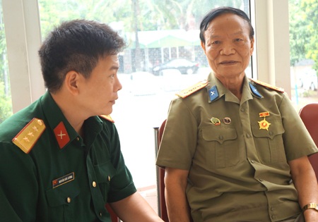 Cụ Phạm Thị Ninh - người mẹ có 5 người con đi bộ đội, là người mẹ của 2 liệt sỹ tham dự lễ.