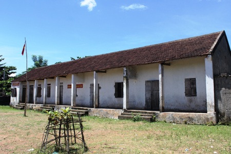 Điểm trường lẻ làng Văn Hà bị xóa sổ để sáp nhập lên điểm trường chính.