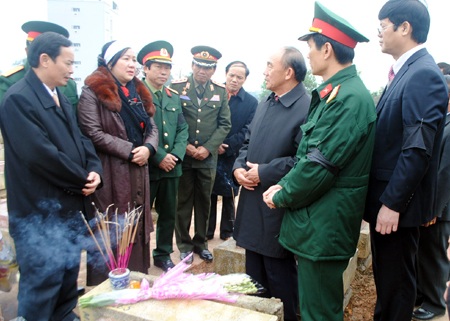 An táng 140 hài cốt liệt sĩ quân tình nguyện và chuyên gia Việt Nam - 4