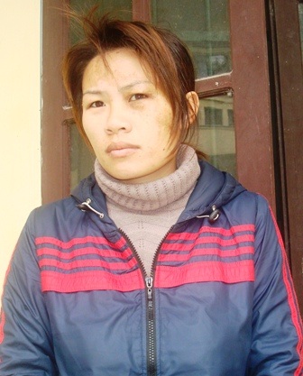 Thêm một nữ quái giấu ma túy trong áo ngực - 1