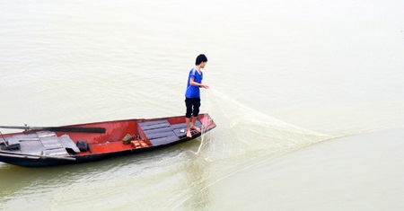 Tết buồn ở làng chài - 4