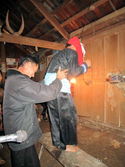 Ăn Tết cùng đồng bào Mông rẻo cao biên giới  - 3