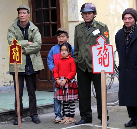 Những màn đấu cờ thẻ đầy thú vị - 18