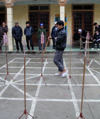 Những màn đấu cờ thẻ đầy thú vị - 2