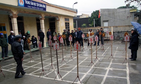 Những màn đấu cờ thẻ đầy thú vị - 1